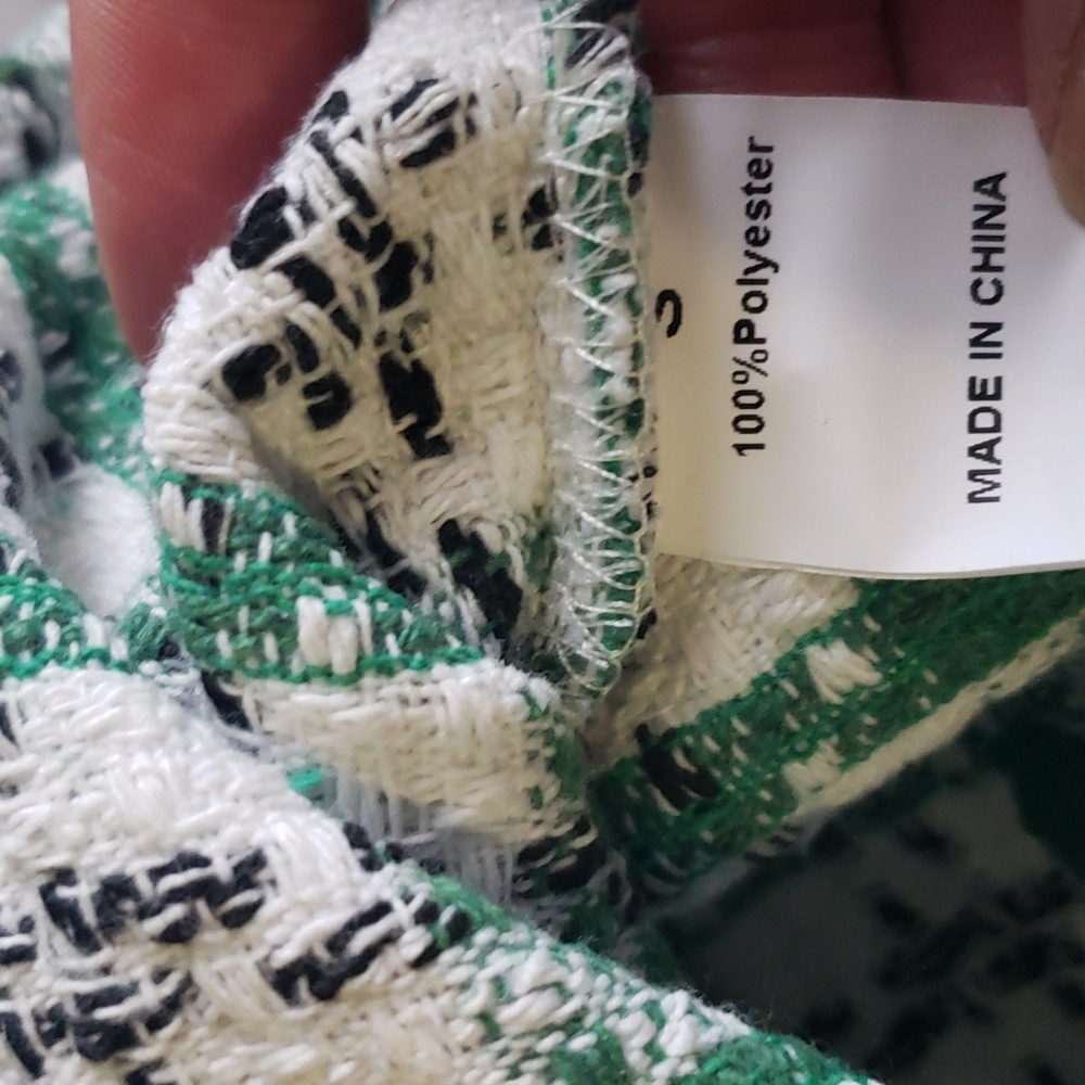 Final price💕1 S left🎉HP🎉💥New boutique Green Plaid knitted jacket - Picture 10 of 13